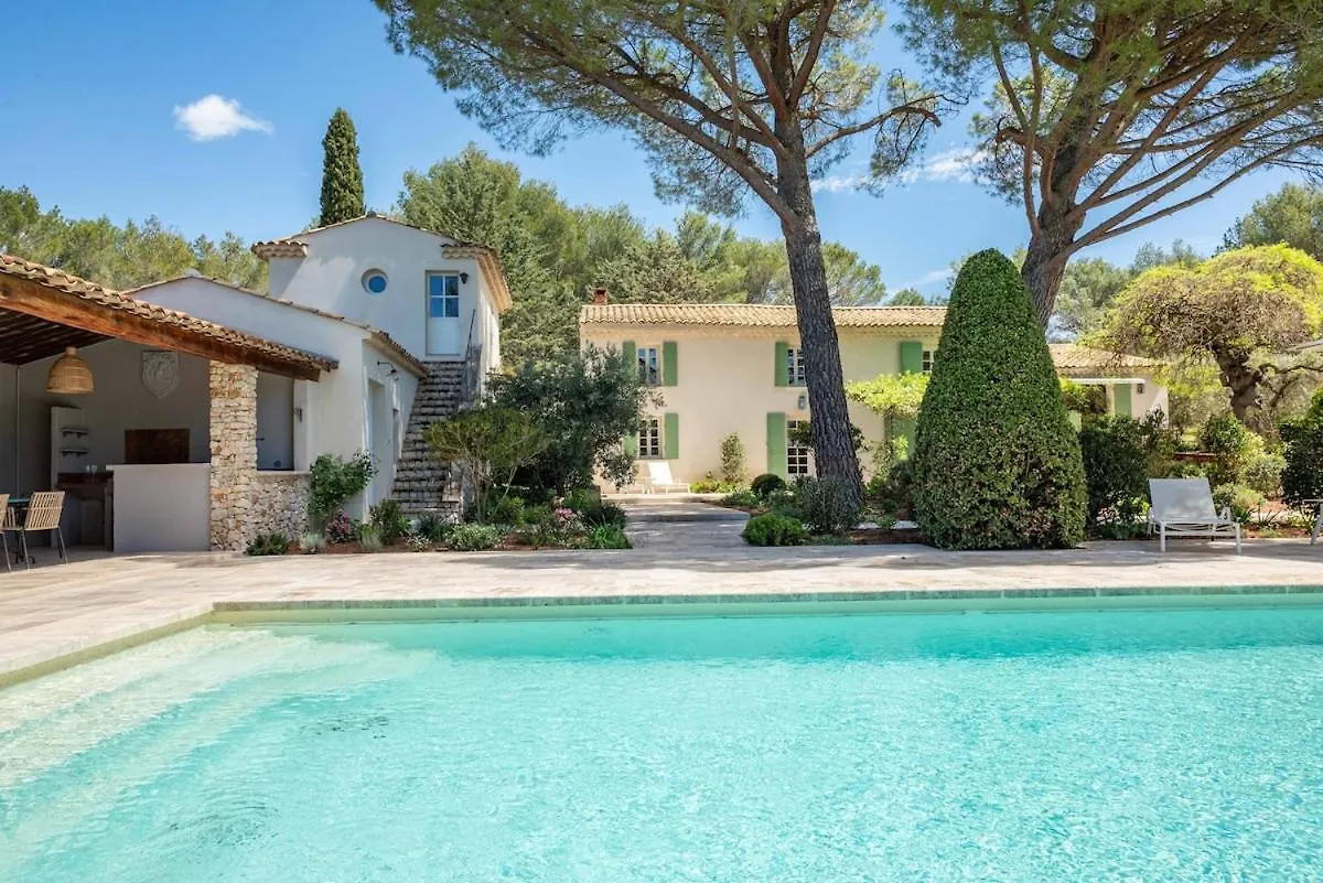 Propriete D'Exception - Piscine Et Tennis Venelles 0*,  Γαλλία