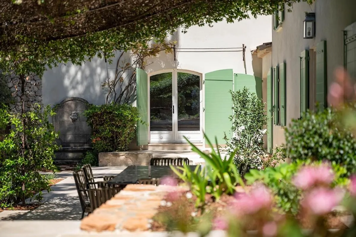 Propriete D'Exception - Piscine Et Tennis Venelles Villa